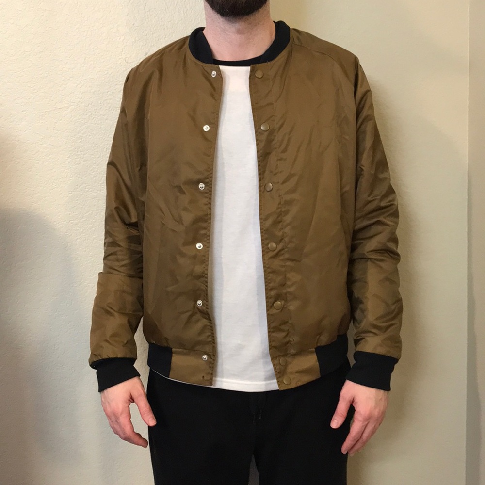 Forever 21 Men’s Lightweight Bomber Jacket Brown L